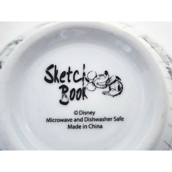 BOWLS-DISNEY-SKETCH BOOK-GOOFY-White-Black-Noodle-Cereal-Soup-Snacks-Set of 4 - Picture 10 of 12